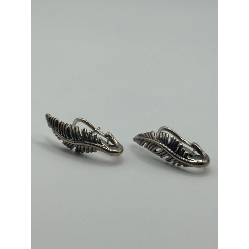 American West Carolyn Pollack Sterling Silver Feather Pierced Earrings - Picture 3 of 10